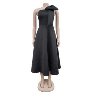 Women's Fashion Solid Color Bow Stitching Sexy Shoulder Oblique Collar Dress dress